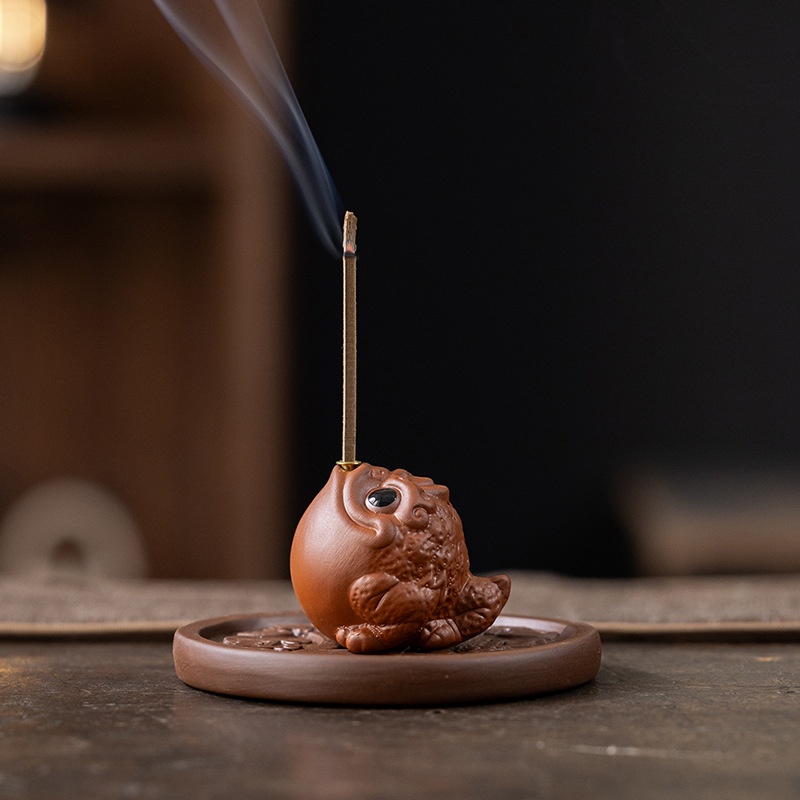 Creative Small Incense Burner Sandalwood Tea Table Aromatherapy Burner Small Golden Toad Incense Holder Incense Holder Home Incense Holder