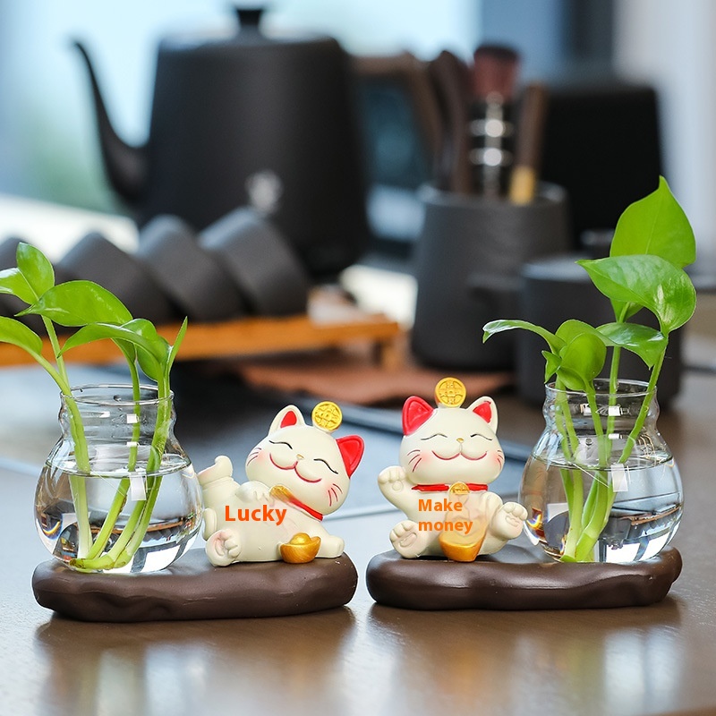 Office Desk Ornaments Mini Version Water Raising Green Leach Flower Vase Lucking Cat Small Ornaments Year's Resin Craft Gift