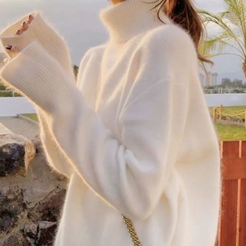 White Turtleneck Mink Sweater,Loose And Lazy Style,Paired With ABase Layer Shirt