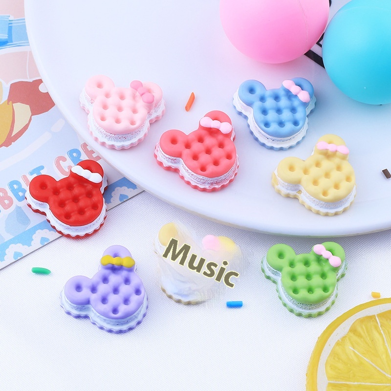 Nini Sandwich Biscuits DIYCream Glue Homemade Mobile Phone Case Refrigerator Magnet Hairpin Jewelry Resin Accessories