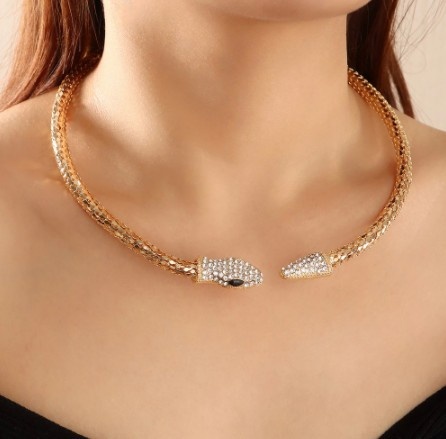 NZ2494 European And American Snake-shaped Collarbone Chain Adjustable Creative Snake Tail Connected Female Necklace Jewelry