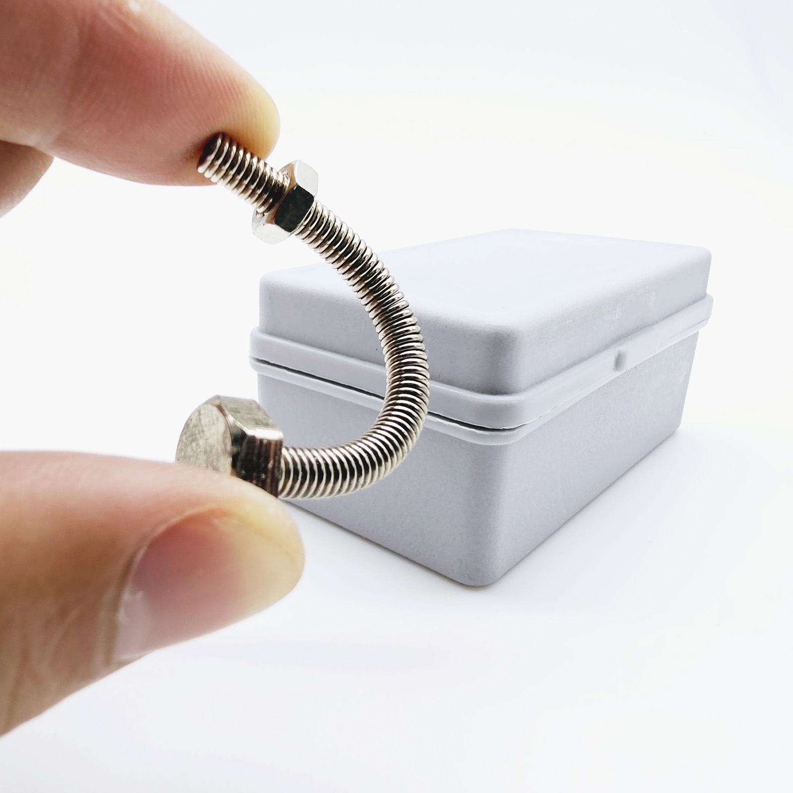 G0861 Screw Bending King Magic Magic Props Close-up Performance Festival Interaction