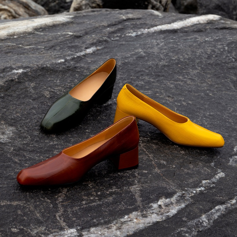 Textured Eel Pattern Leather Handmade Small Square Head Thick Heel Shallow Mouth High Heels