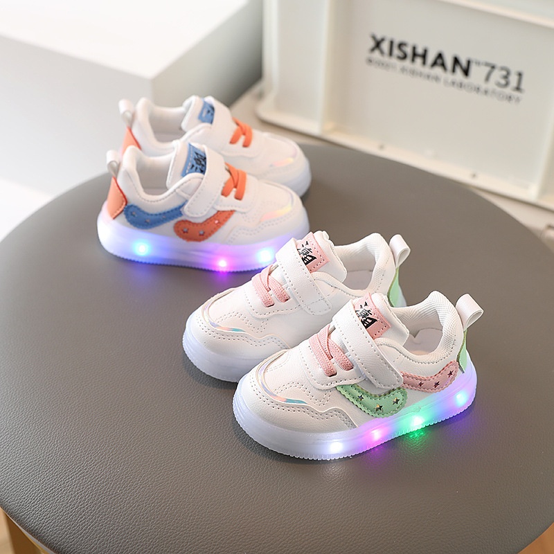 Baby Shoes For Girls0-6 Years Old Boys White Shoes Light Up Shoes Casual Shoes Non-slip Soft Sole Toddler Luminous Shoesy