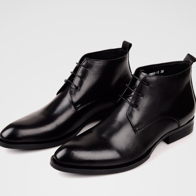 Autumn And Winter Men's Short Boots British Pointed Toe Men's Boots Business Casual Leather Boots High Top Shoes European Version Large Size Cowboy Boots