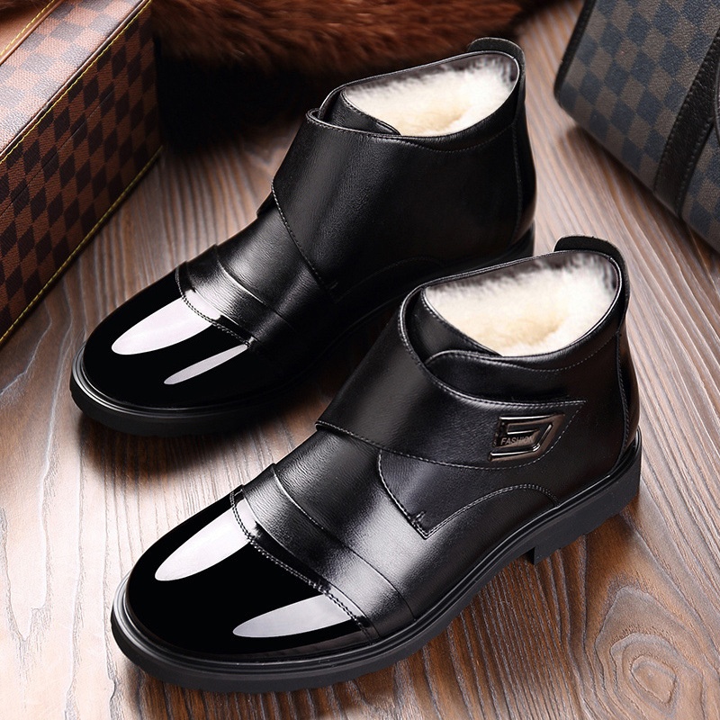 One Piece Drop Shipping Autumn Men's Cowhide Cotton Shoes Round Head Plus Velvet Warm Sleeve Wool High Top Cotton Shoes Velcro