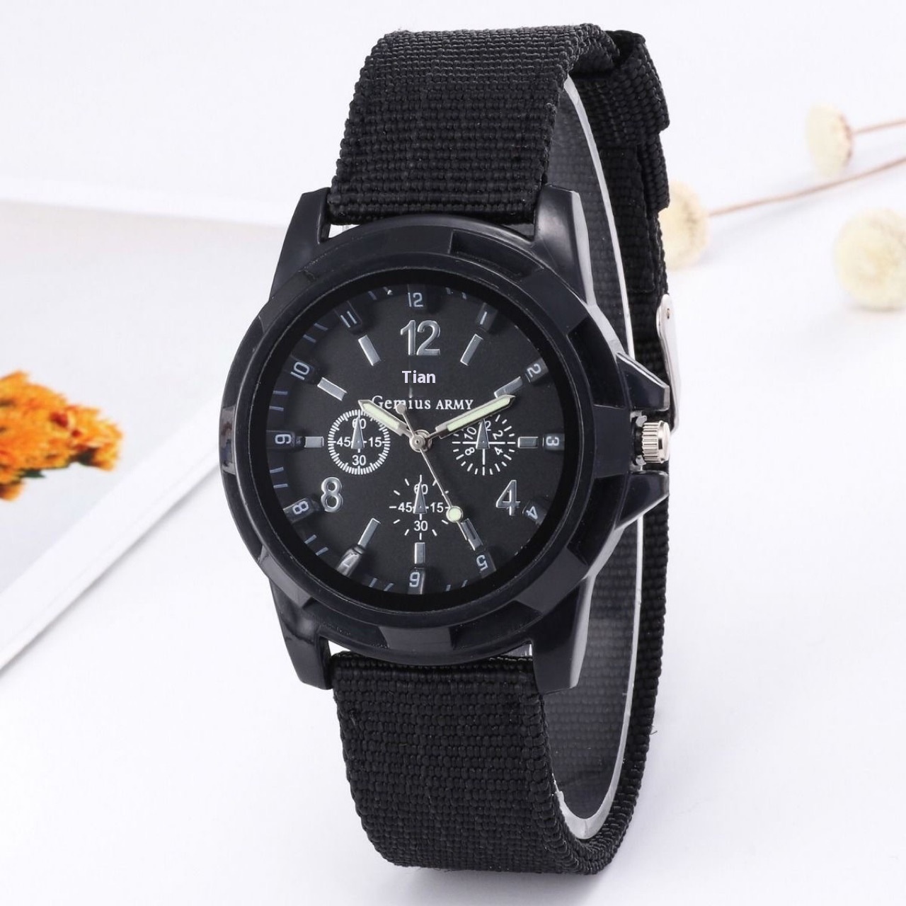 Nylon Canvas Watch-Outdoor Military Watch With Stylish Luminous Hands And Round Quartz Design