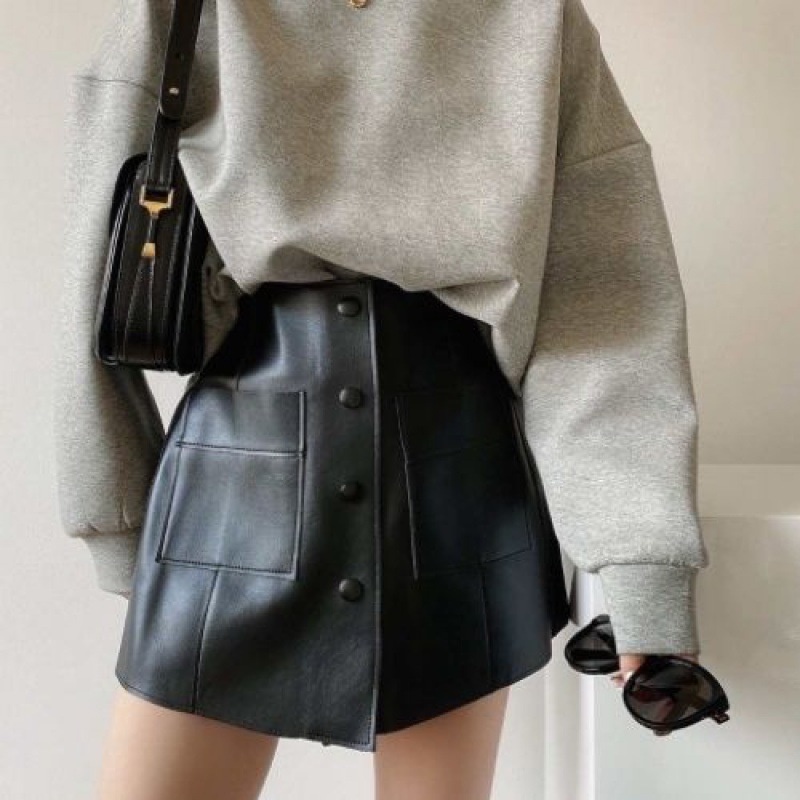 European Black Short Skirt Street Style Age-reducing A-line Hip-wrapped Fashionable Wide-leg PULeather Skirt Pants
