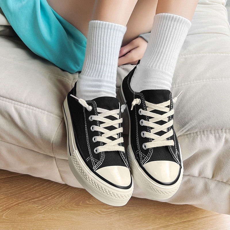 Summer One-step Slip-on Shoes Slip-on Canvas Shoes Women Korean Version Sneakers Breathable White Shoes Sports Casual Shoes