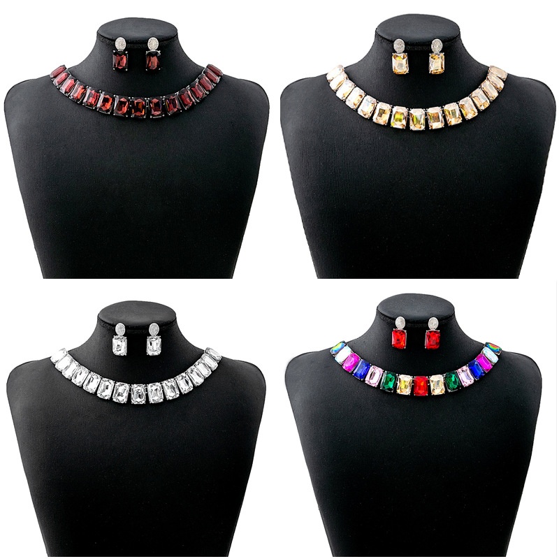 European And American Luxury Crystal Square Jewelry Set Fashionable Temperament Evening Accessories Necklace Exaggerated Earrings For Women