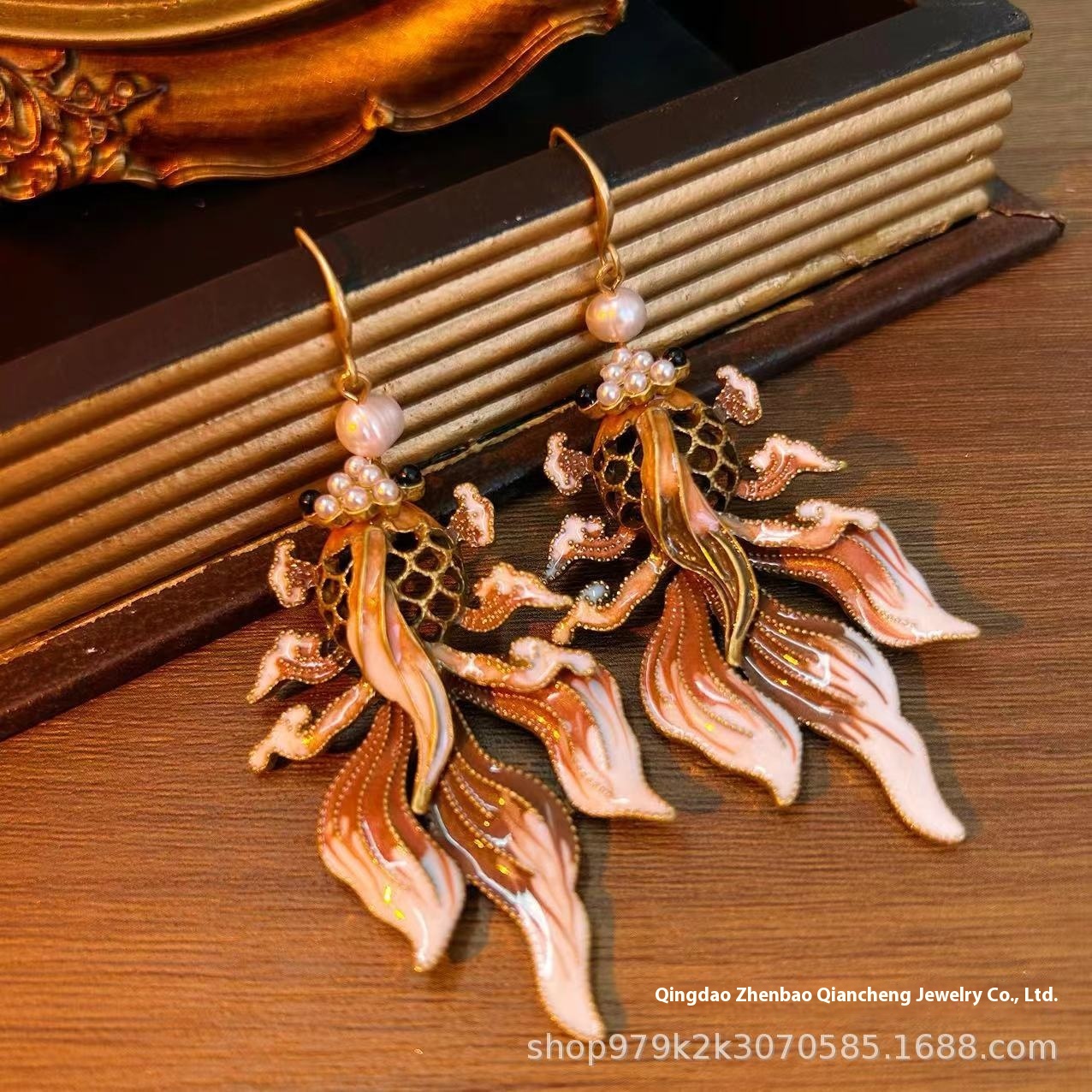 Antique Enamel Koi Earrings Vintage High-end Freshwater Pearl Vintage Painted Ear Hook Earrings