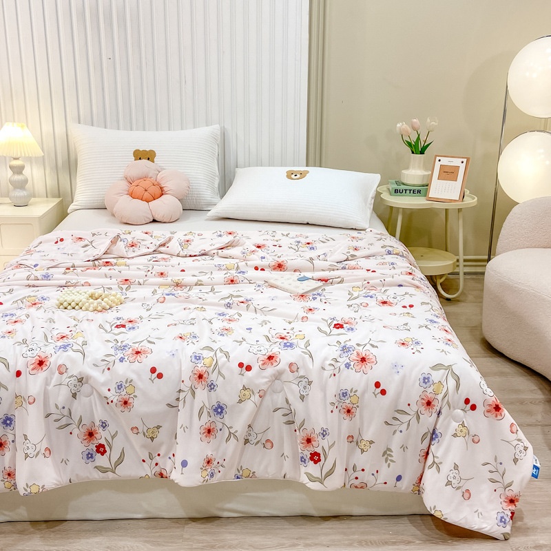 Printed Machine Washable Air-conditioned Quilt Cool Silk Bedding
