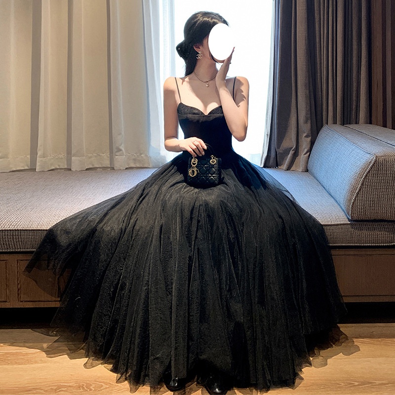 French Niche Design Retro Black Suspender Dress