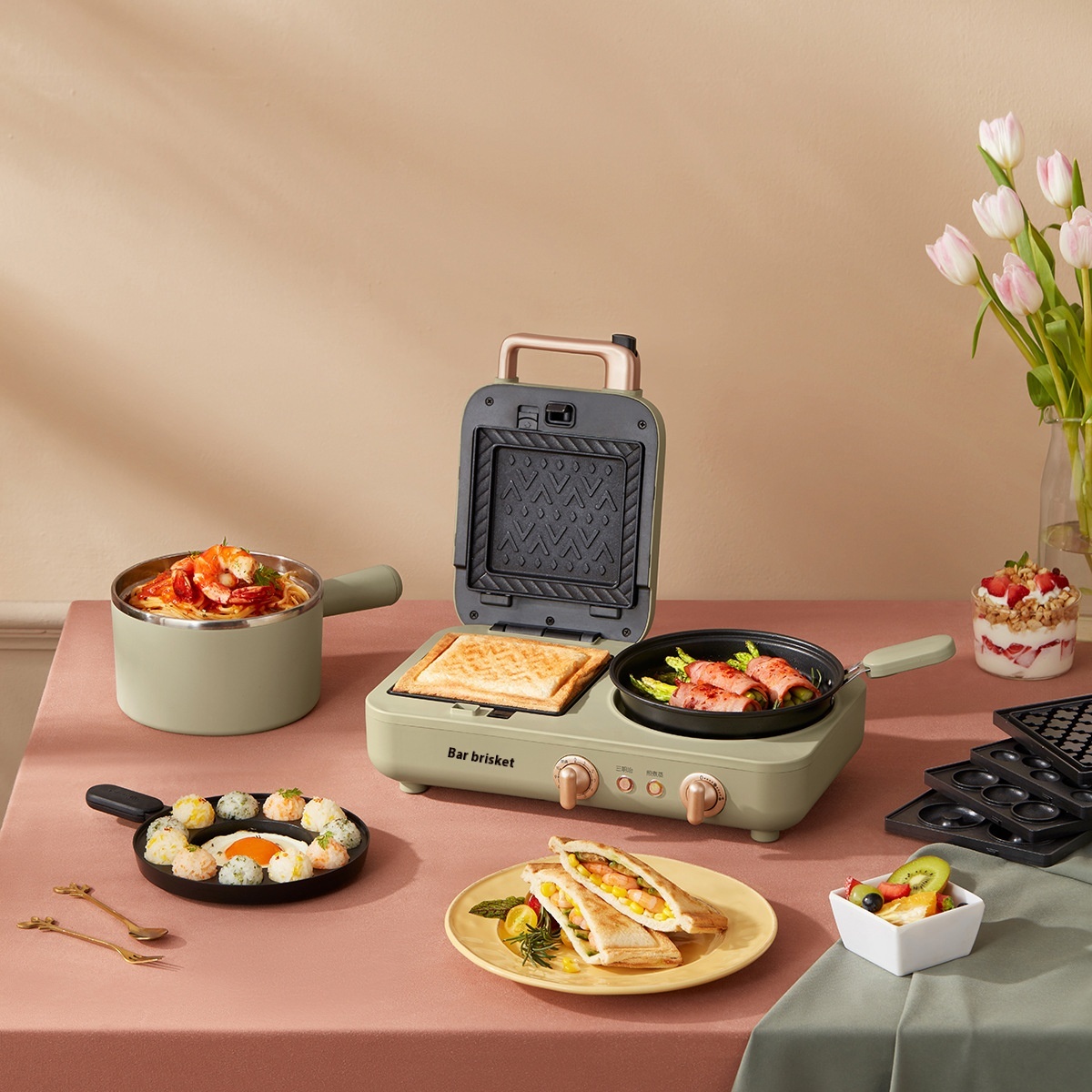 Bear Breakfast Machine Sandwich Electromechanical Pancake Toaster Multi-functional Cooking Pot Removable Baking Pan DSL-A13 N1