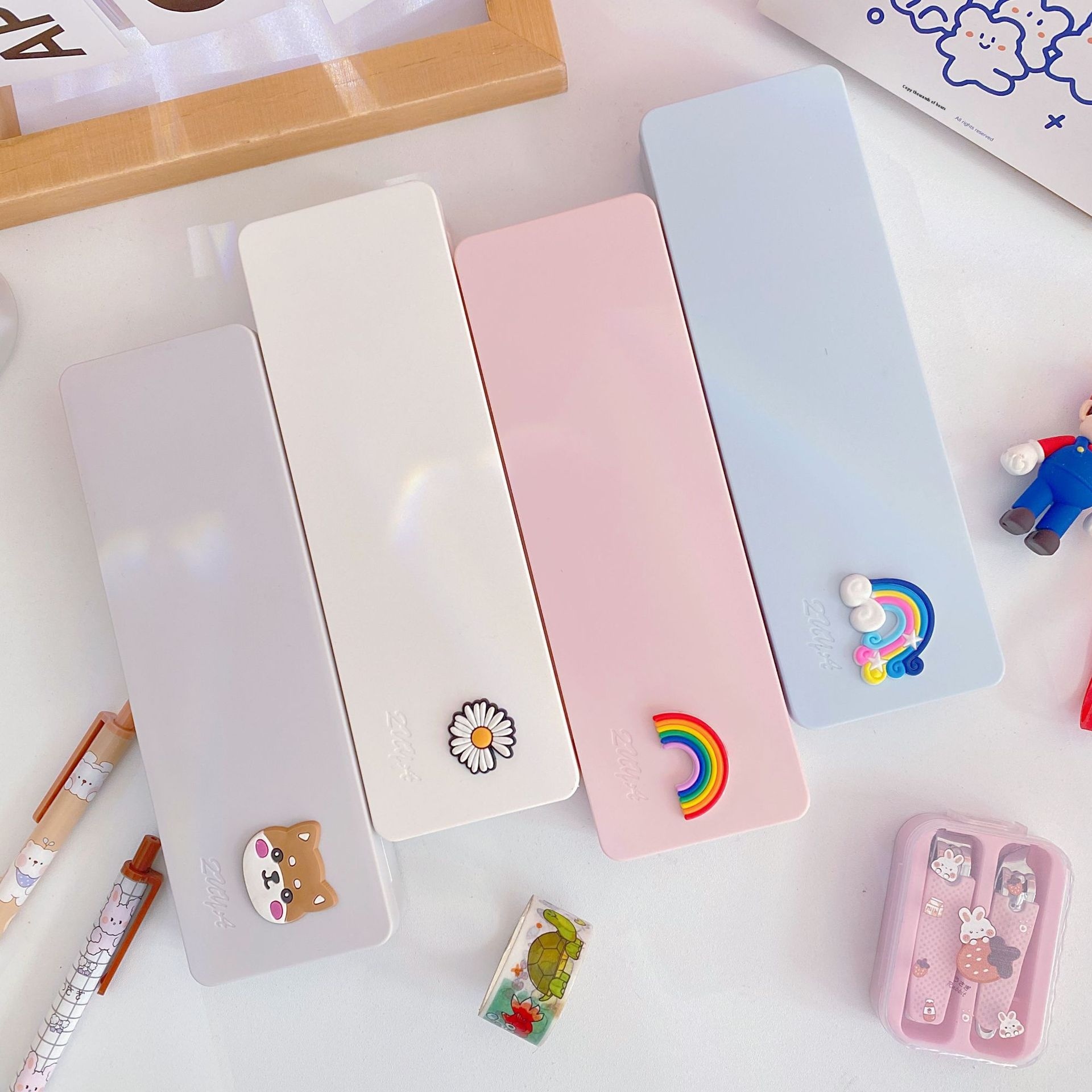 Stationery Box Student Storage Pencil Bag Pencil Box Multifunctional Creative Stationery Simple Cartoon Plastic Pencil Box