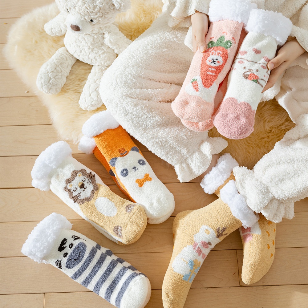 Coral Fleece Socks For Women Plus Velvet Thickening Cute Confinement Autumn And Winter Home Sleeping Non-slip Christmas Warm Floor Socks
