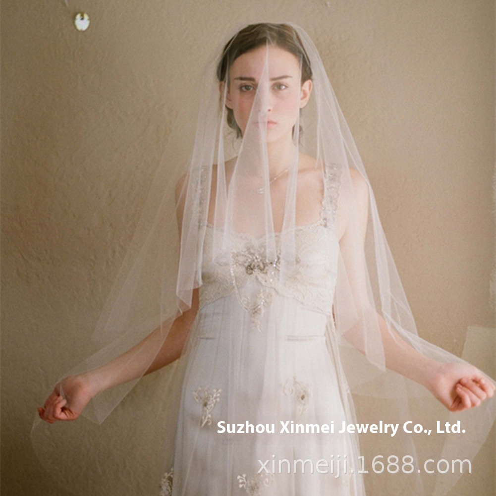 V007 European And American Medium-length Bridal Veil High-grade White Double-layer Hand-sewn Rhinestone Hair Comb Wedding Accessories