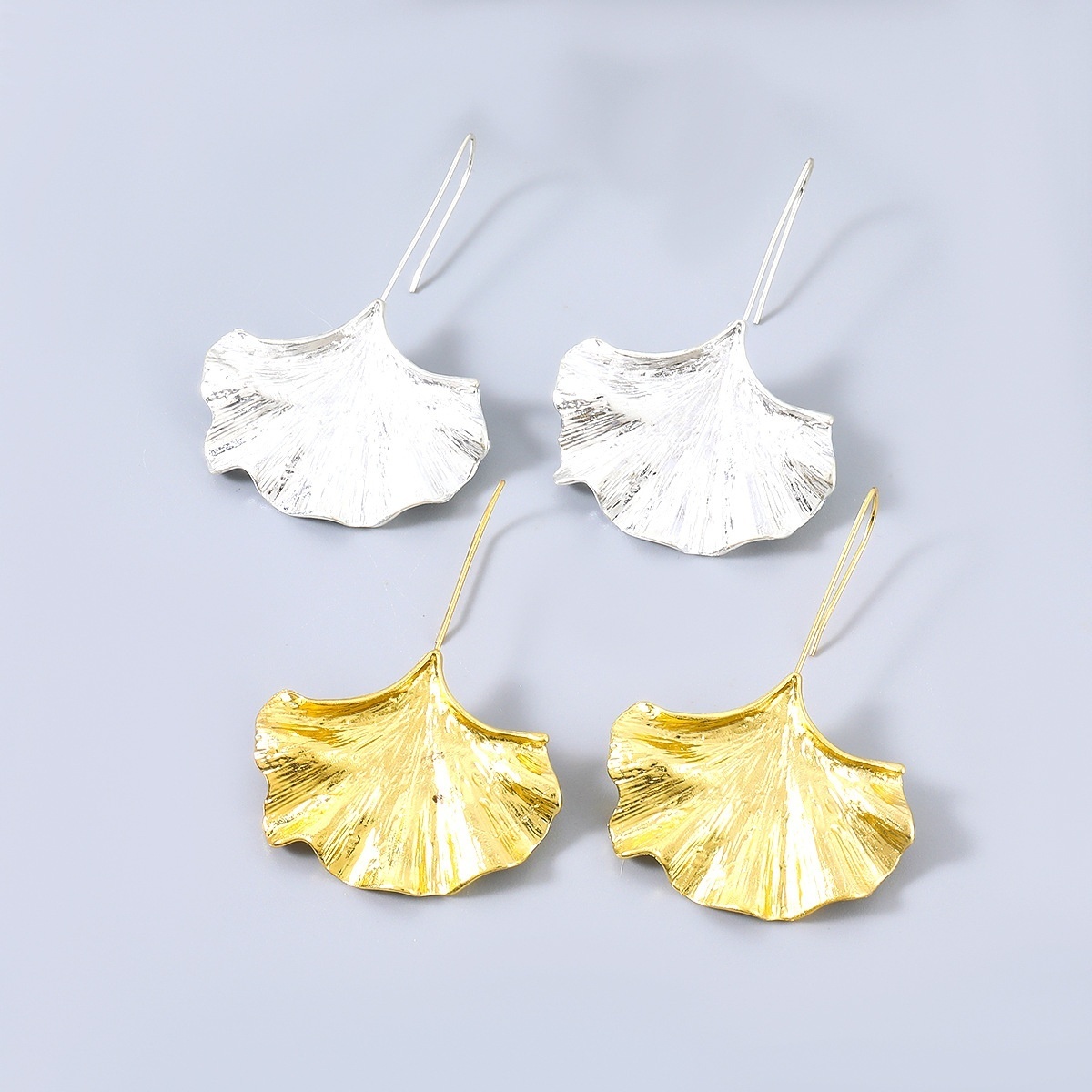 Earrings European And American Fashion Exaggerated Alloy Ginkgo Leaf Ear Hook Earrings Femaley Internet Celebrity Party Retro Earrings