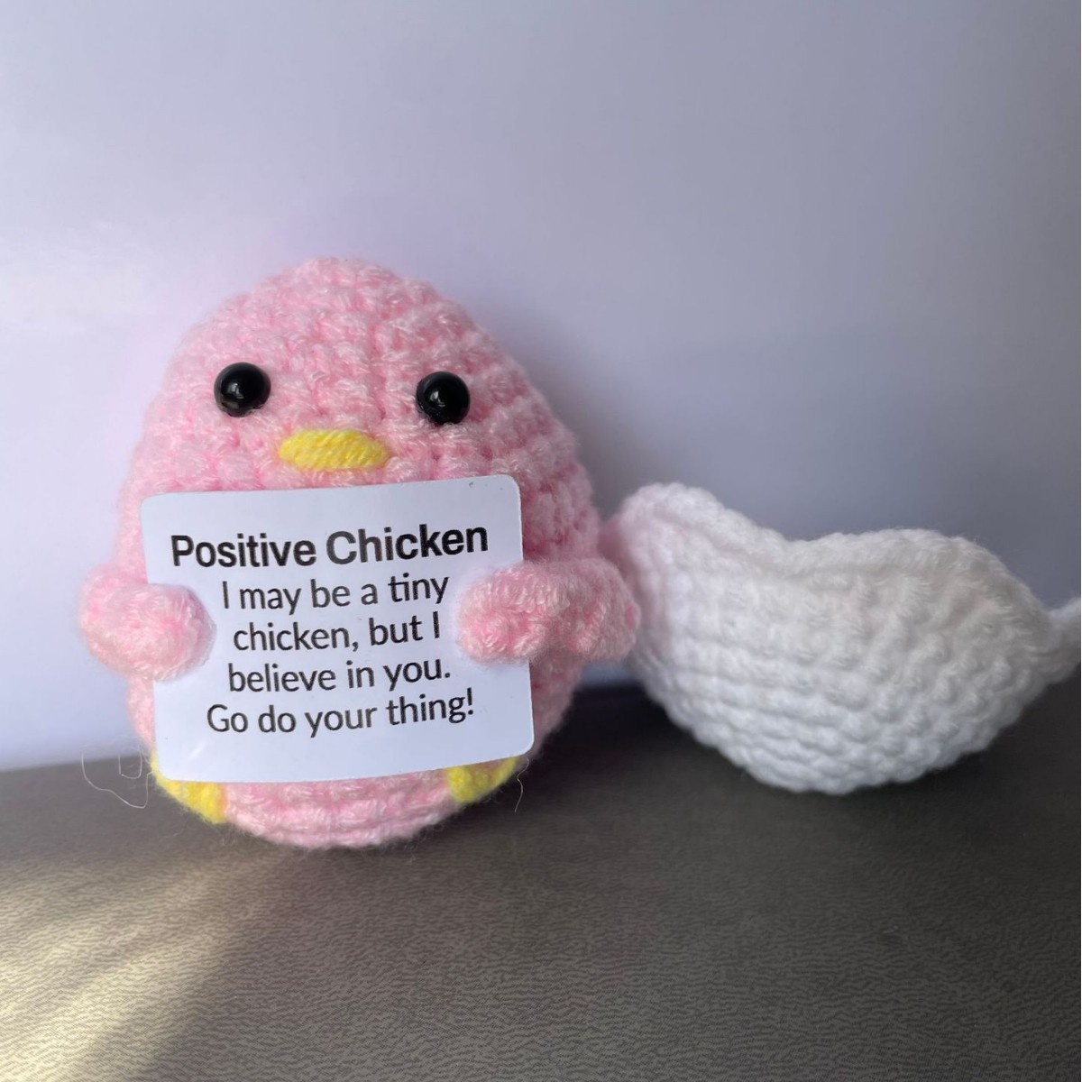 Explosions Shell Small Powder Chicken Holding Card Series Positive Energy Pure Hand-crocheted Finished Decompression Wool Doll