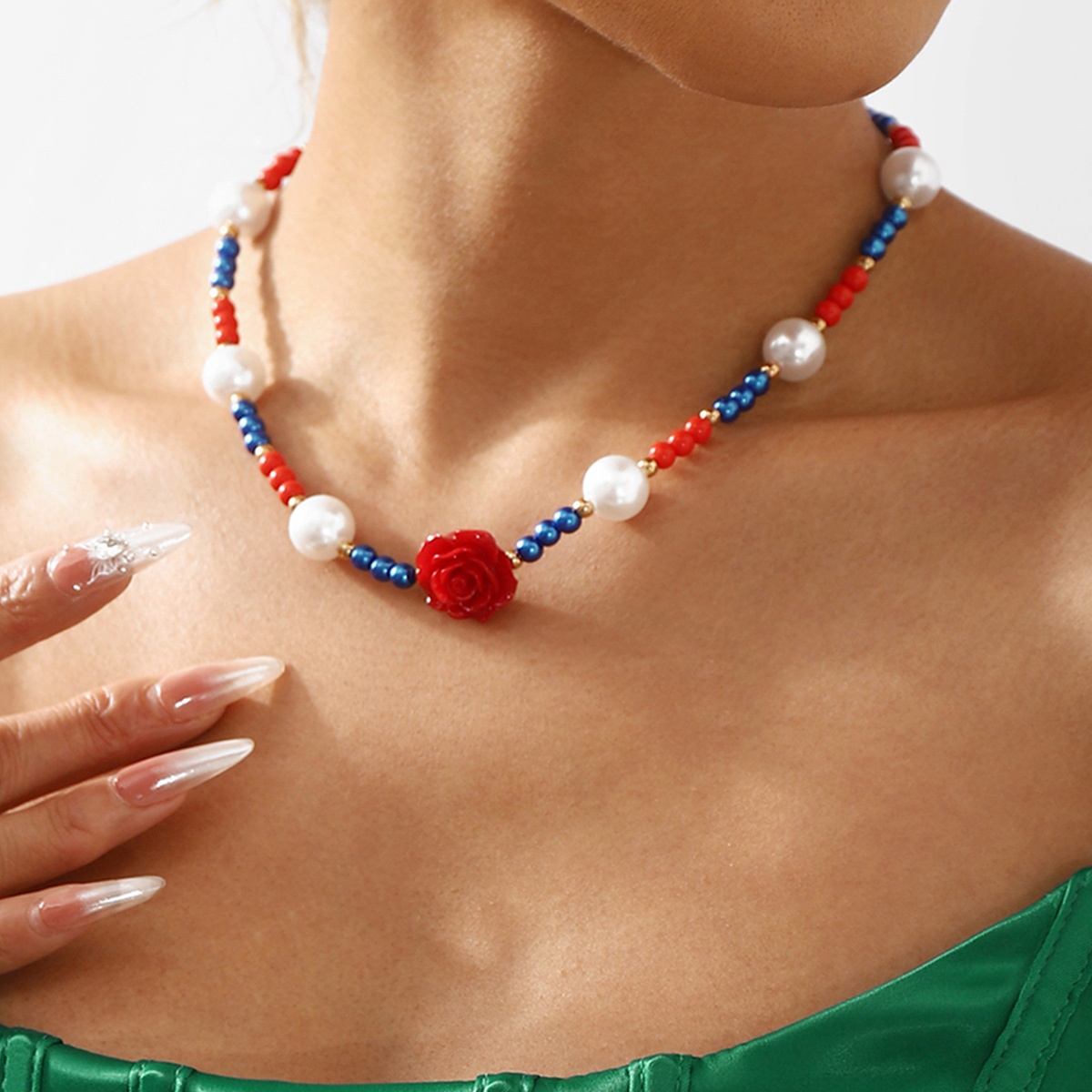 American Independence Day Creative Beaded Necklace Retro Rose Niche Design Clavicle Chain