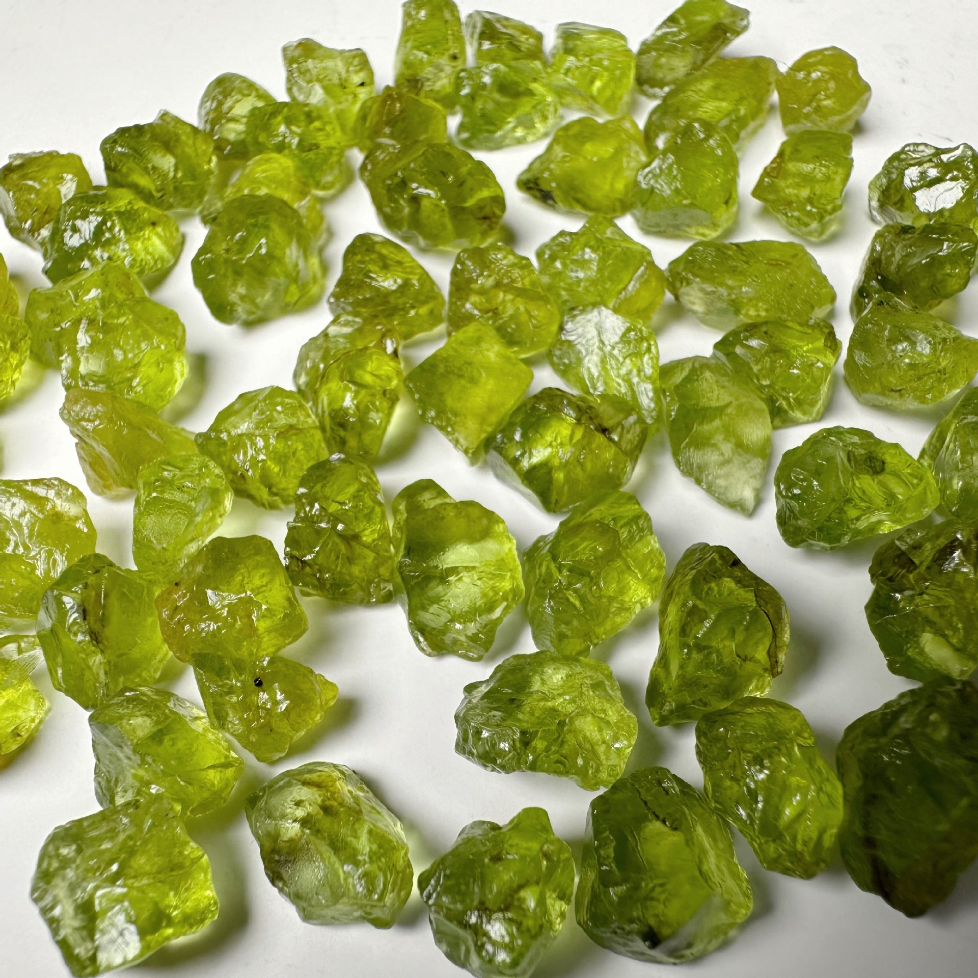 Natural Olivine Raw Stone Bare Stone Green Gem Natural Unpolished No Optimization
