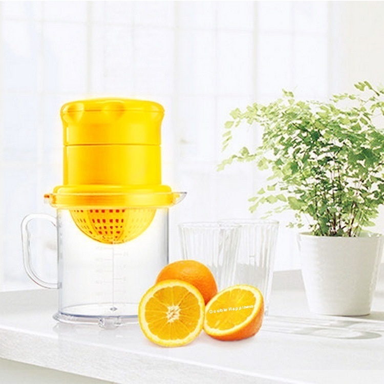 Juicer Household Multifunctional Portable Mini Juicer Plastic Manual Juicer Cooking Cup Plastic