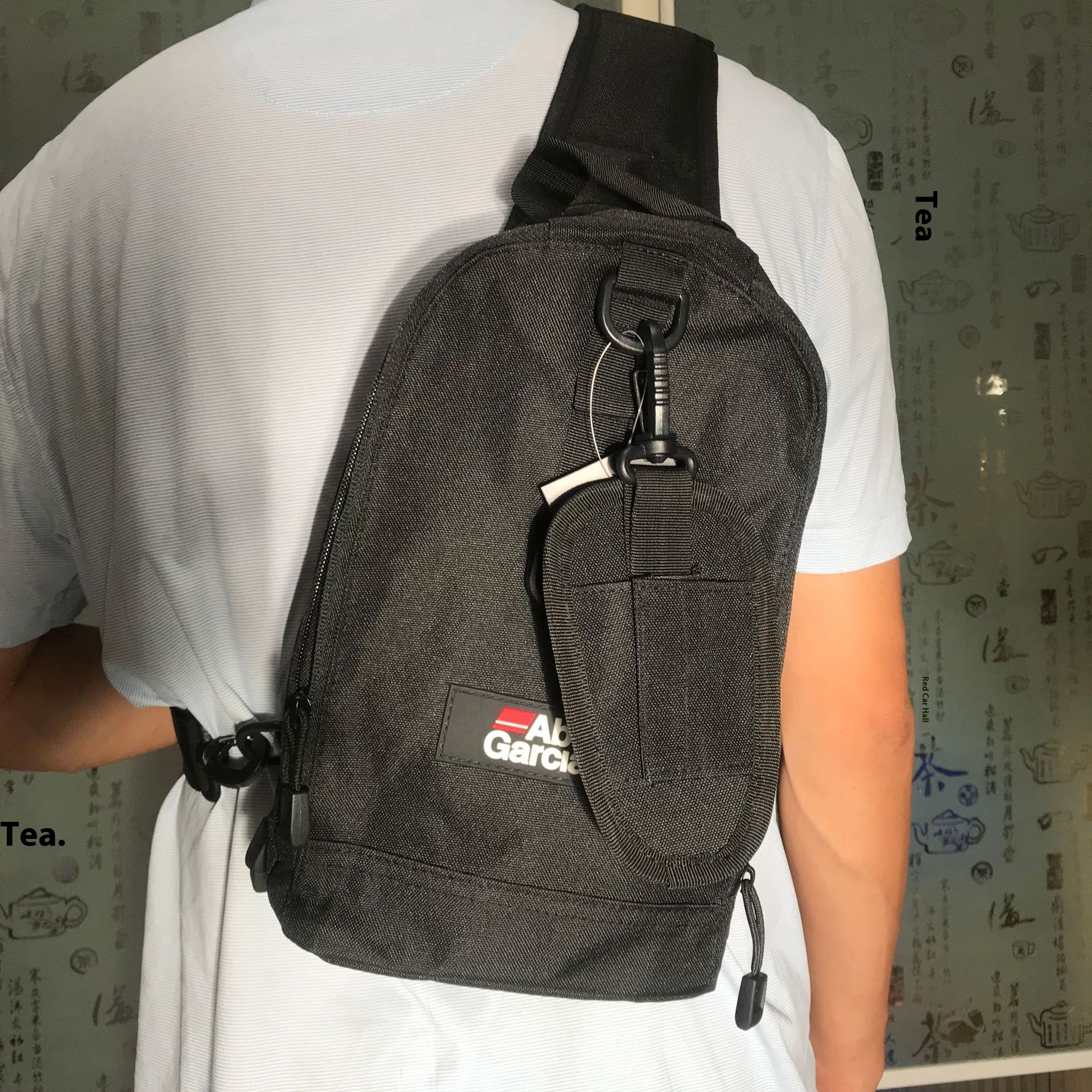 Lead Fish Bag Fishing Gear Bag Fishing Tool Waterproof Messenger Bag Fishing Reel Bag With Lure Clamp Bag