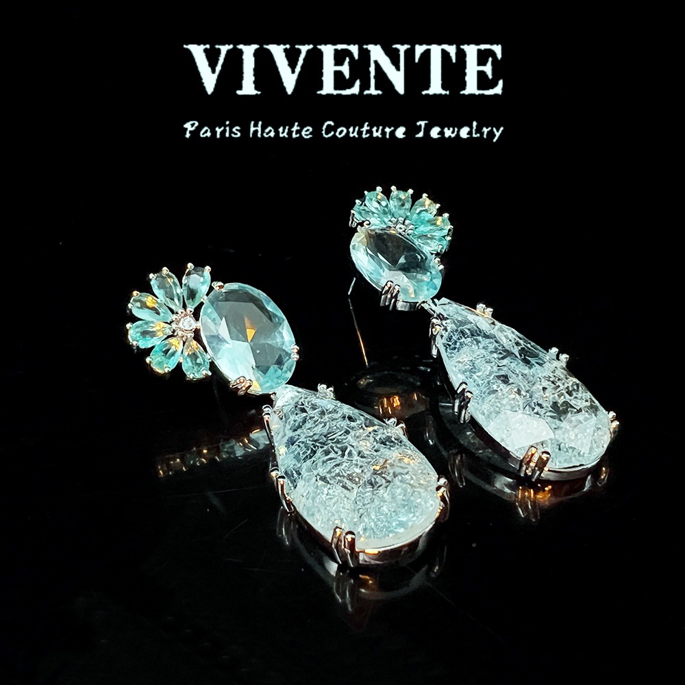 Original 5A High-set Sea Ice Blue Diamond Hot-selling Catwalk High-grade Texture Cut Zircon Exquisite Earrings