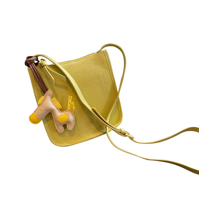 Bag Women's Bag Crossbody Shoulder Bag Niche Simple Cowhide Women's Bag Large Capacity Litchi Pattern Bucket Bag