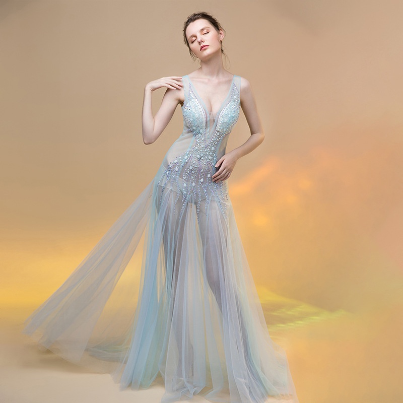 G1711/Sexy See-through Dress With Mesh,Hand-sewn And Diamonds,Deep V-neck,Long,Car Show Catwalk