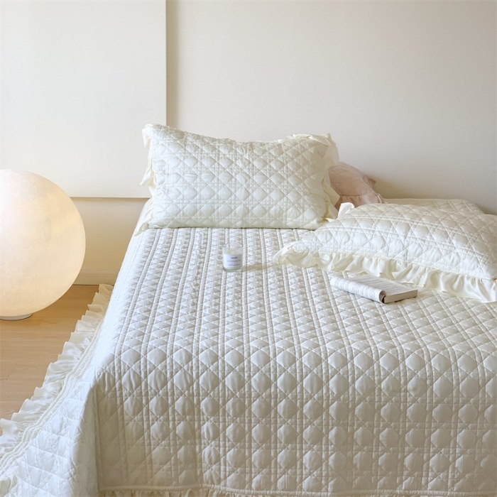 Tencel Quilted Bed Cover Three-piece Set