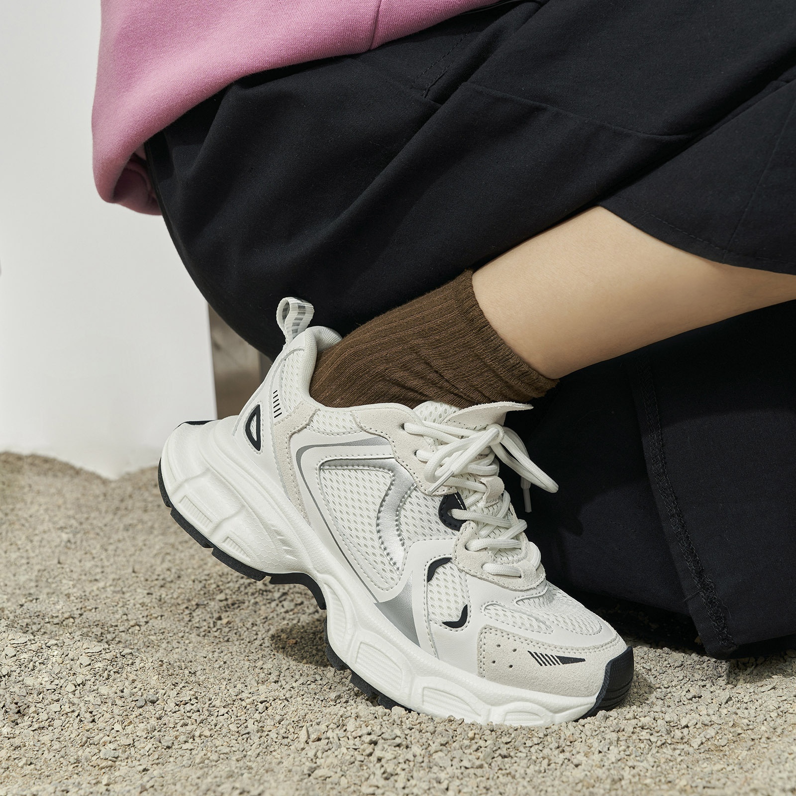 Garoya Fashion Casual Sports Shoes For Women Lightweight Thick-soled Real Soft Leather Dad Shoes Breathable Single Shoes