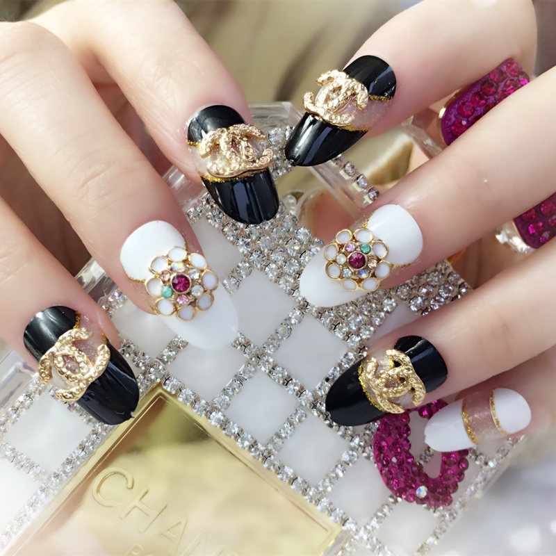 Finished Nail Art,False Nails,Temperament Black And White,Xiaoxiang Style Nail Stickers,Wearing And Removing Nail Art