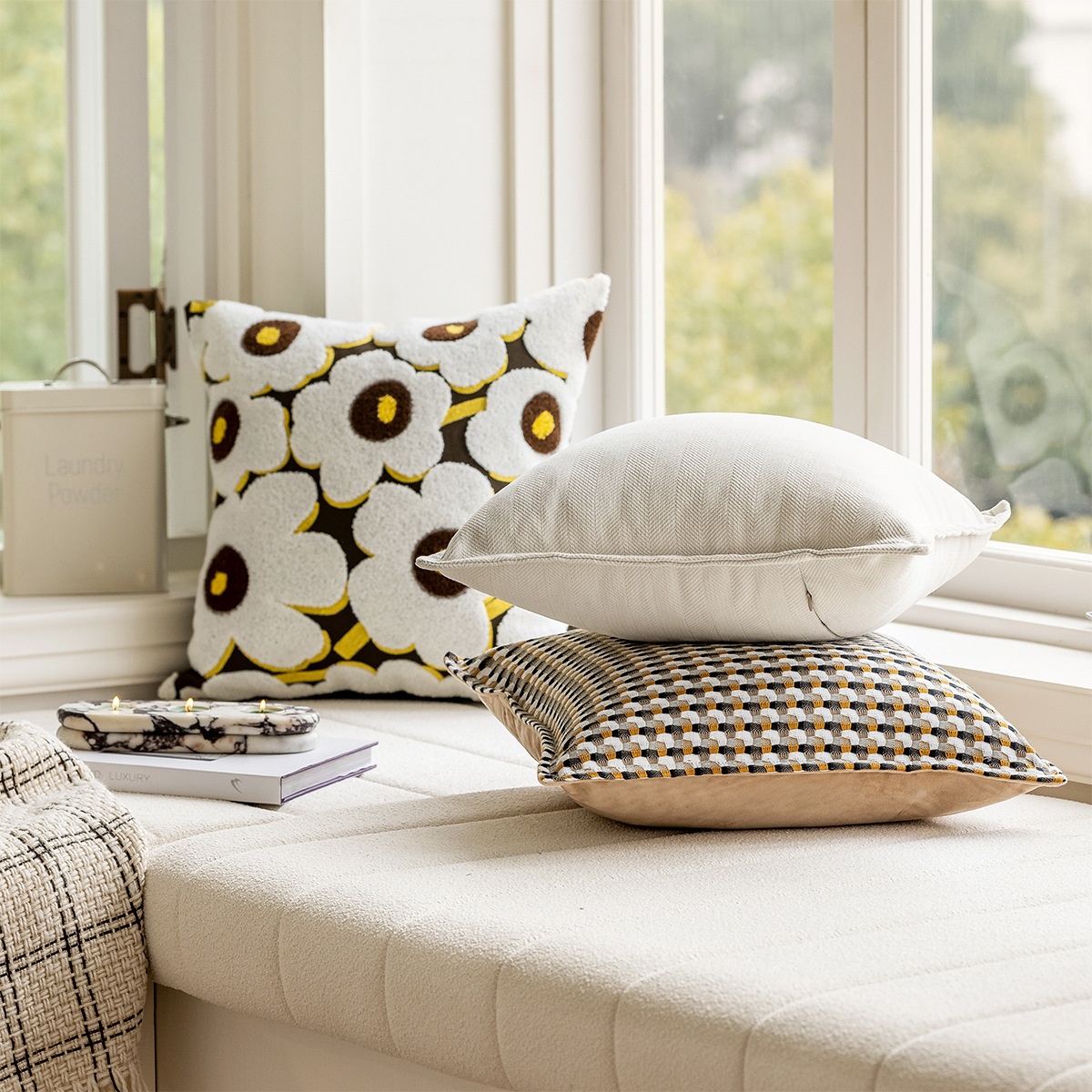 Retro Flower Pillowcase Warm Coffee Bedroom Bedside Pillow Living Room Sofa Bay Window Embroidered Back Cushion