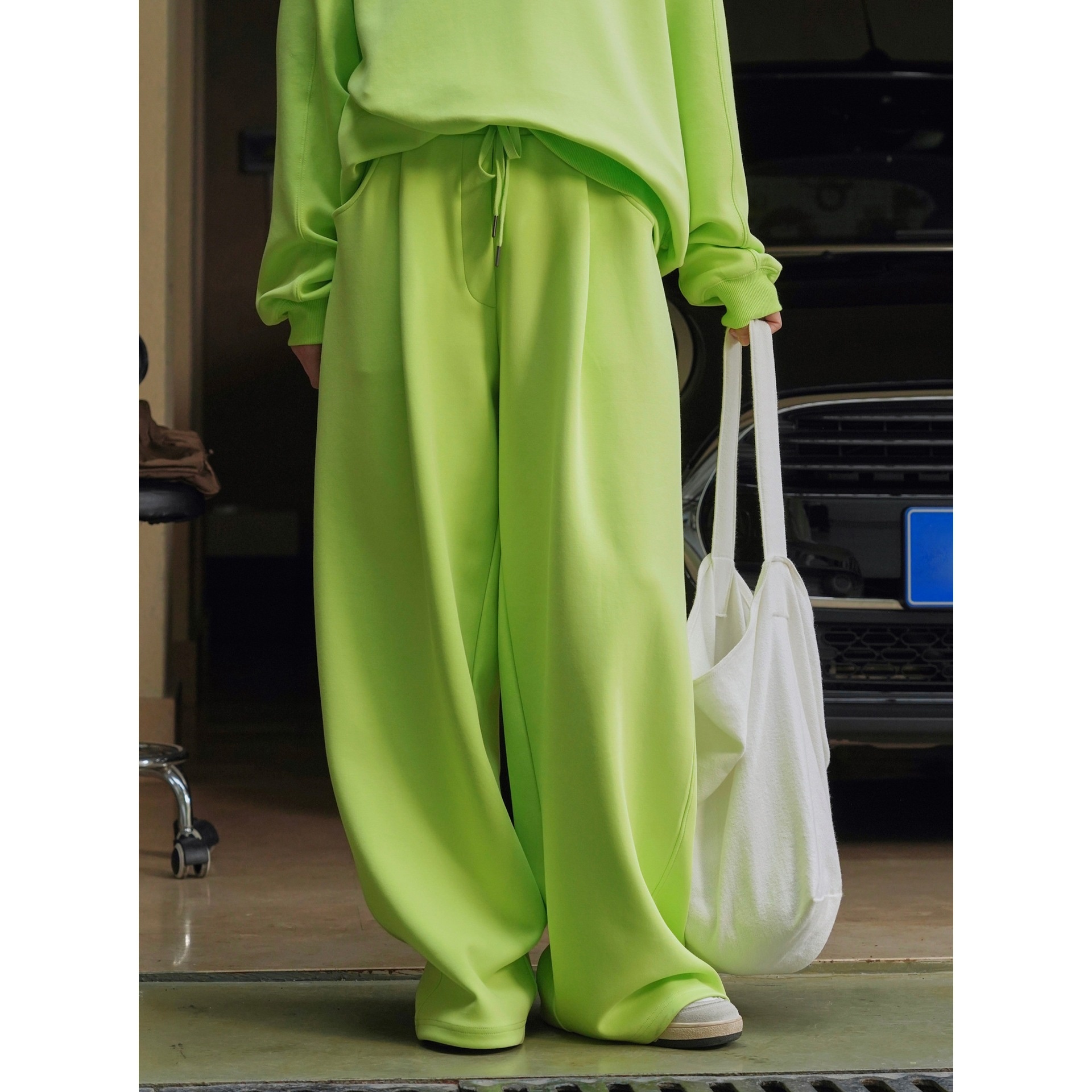 Louvre Spring Korean Casual Air Layer Sweatpants Loose Silhouette Wide Leg Slim Sports Trousers Women