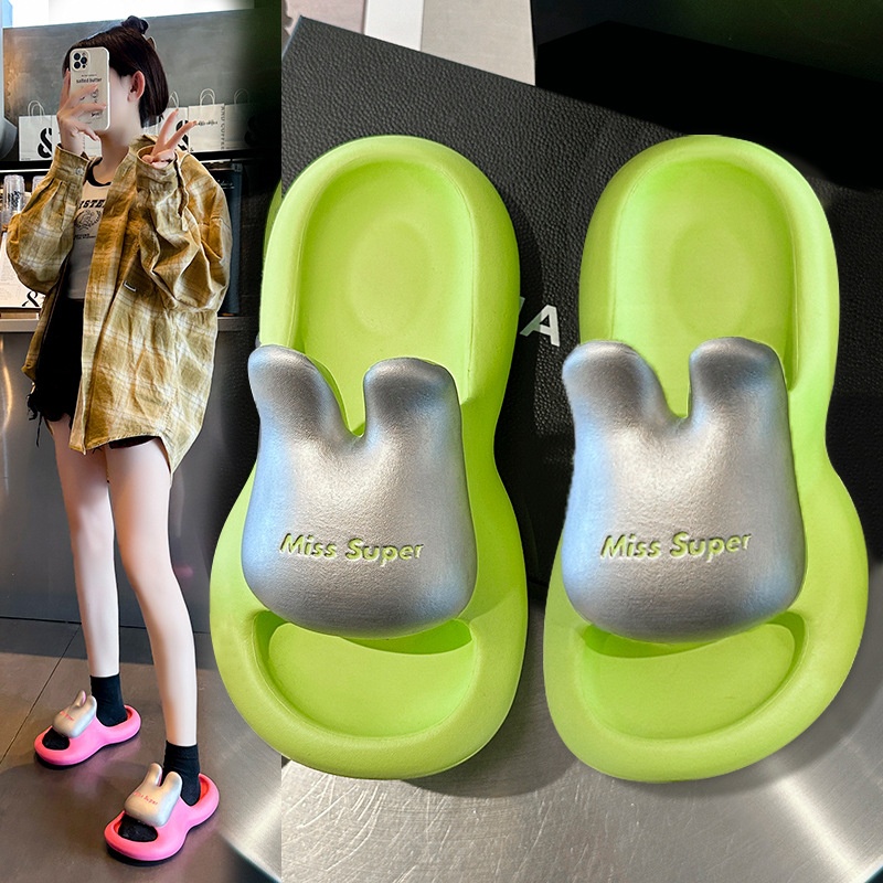 Internet Celebrity Cute Little Bear Stepping On Shit Thick Bottom Bread Women Summer Home Indoor Slippers Fashionable Non-slip Outdoor Wear Sandals