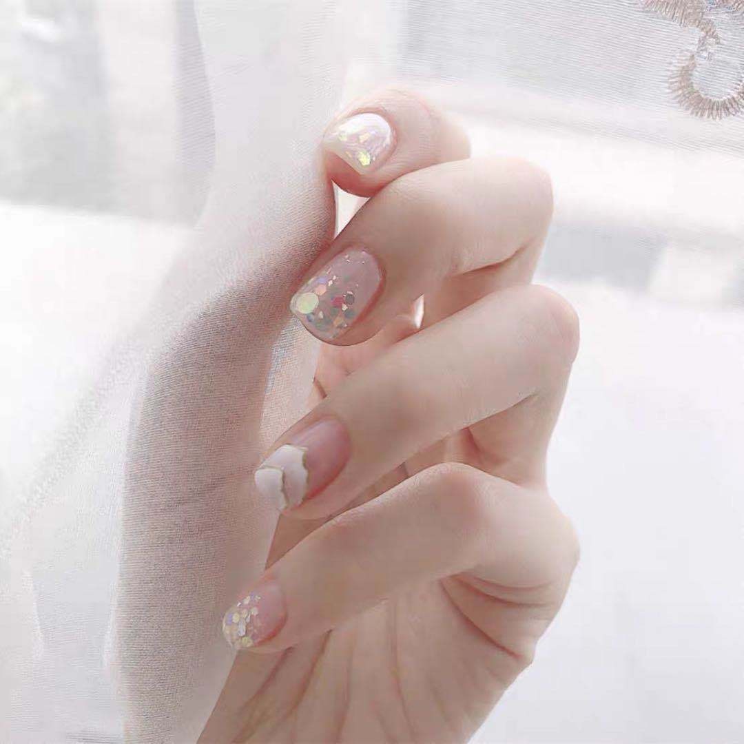 24 Pieces Of Short Nail Art Finished Products In ABox,Hills,Gold Powder,Fake Nails,Fresh,Wearable,Detachable Nail Stickers