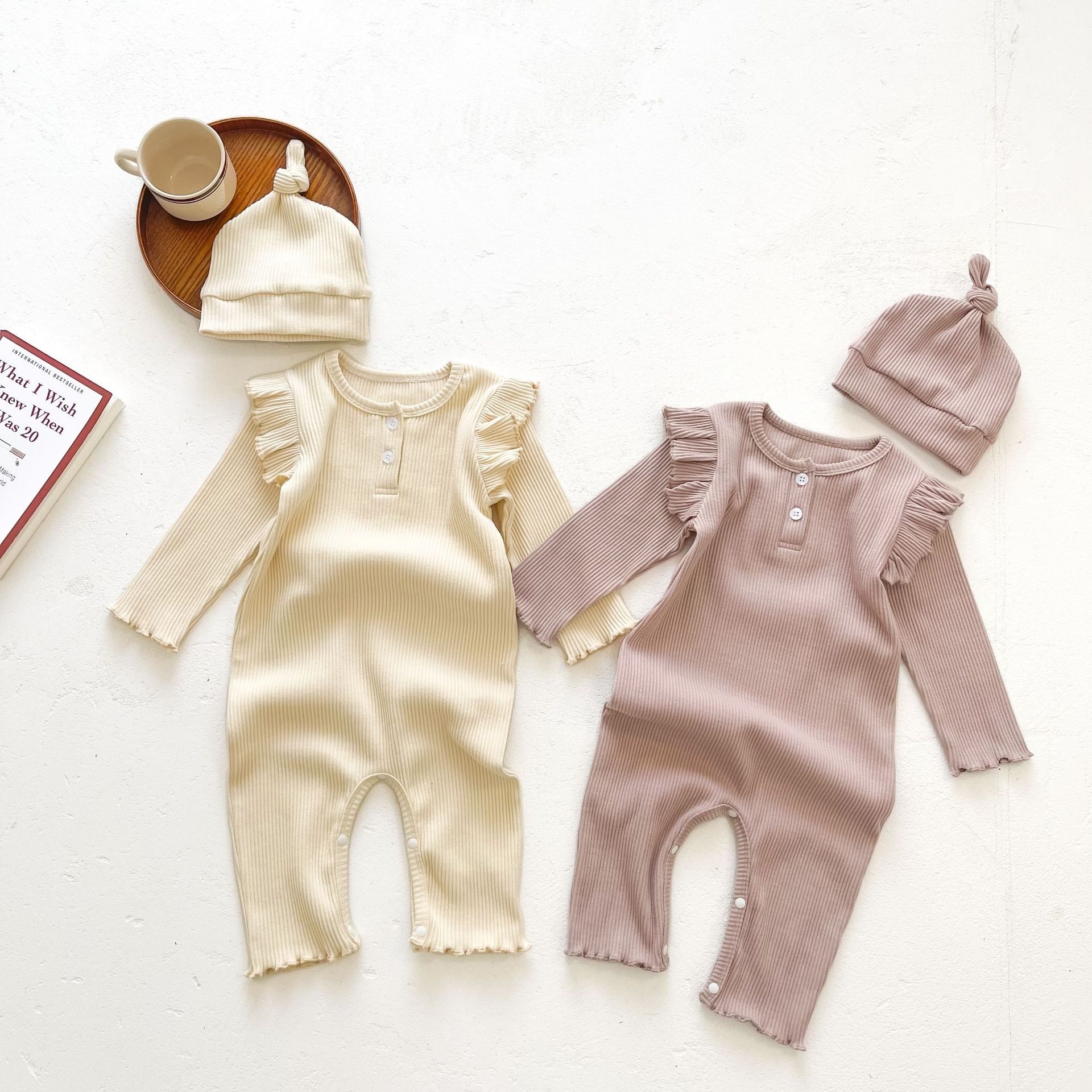 Born Jumpsuit Autumn Style Baby Baby Solid Color Wrap Hart Clothes Cotton Pit Strip Simple Long Climbing Wear Hat