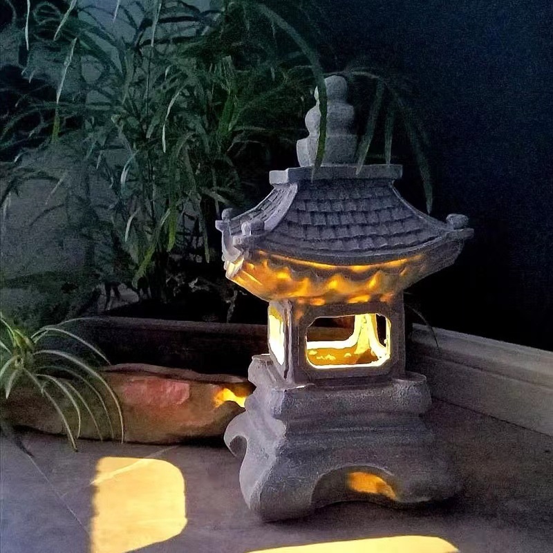 Solar Stone Tower Outdoor Garden Light Japanese Palace Lantern Zen Garden Landscape Resin Garden Ornaments