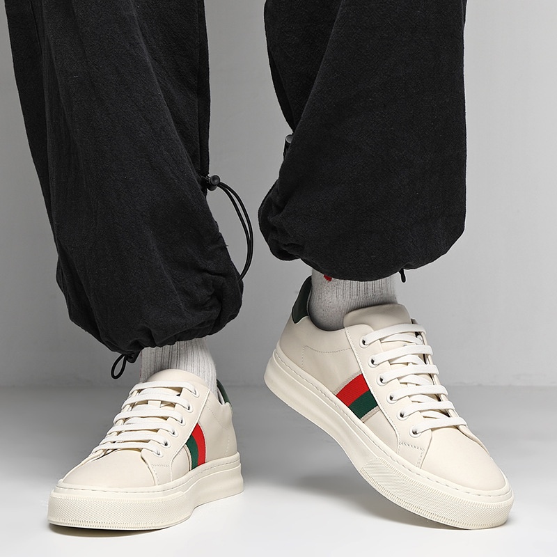 The First Layer Of Cowhide Small White Shoes With ACasual Slip-on Flat Shoes Men