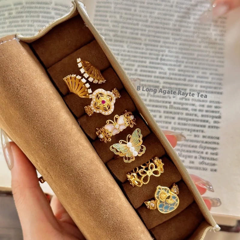 Ancient French Gold Flower Butterfly Ring Women's Niche Light Luxury High-end All-match Open Finger Ring Food Finger Ring Jewelry