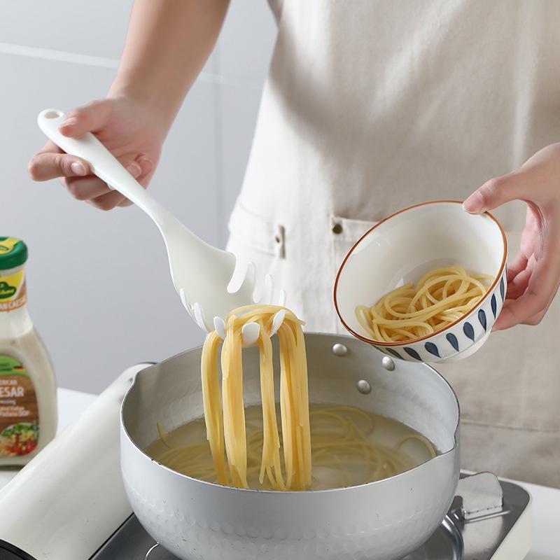Japanese Noodle Colander Kitchen Noodle Artifact Home Boiled Egg Claw Spoon Pasta Long Handle Colander Spoon