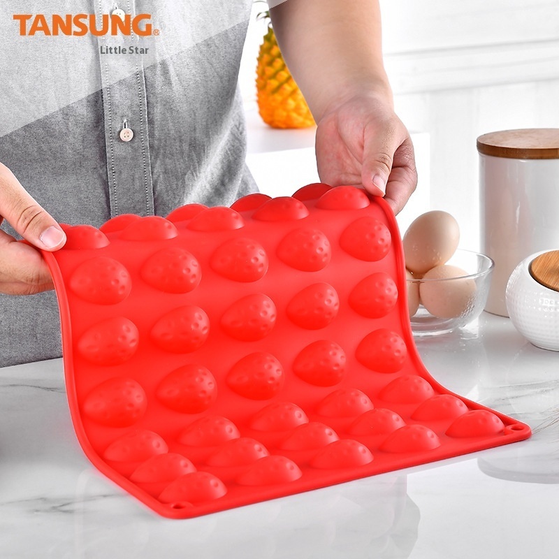 Baking Utensils Silicone Cake Mold Chocolate Mold Strawberry Silicone Mold Cake Baking Utensils DIYIce Tray