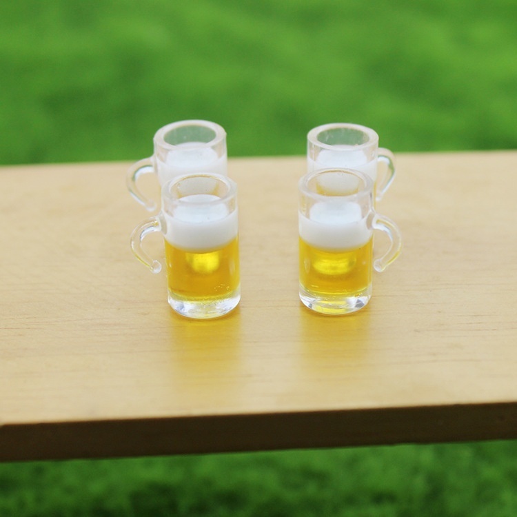 52 DOLLHOUSEMiniature Food Play Scene Model Dollhouse Accessories Mini Beer Cup D313 B