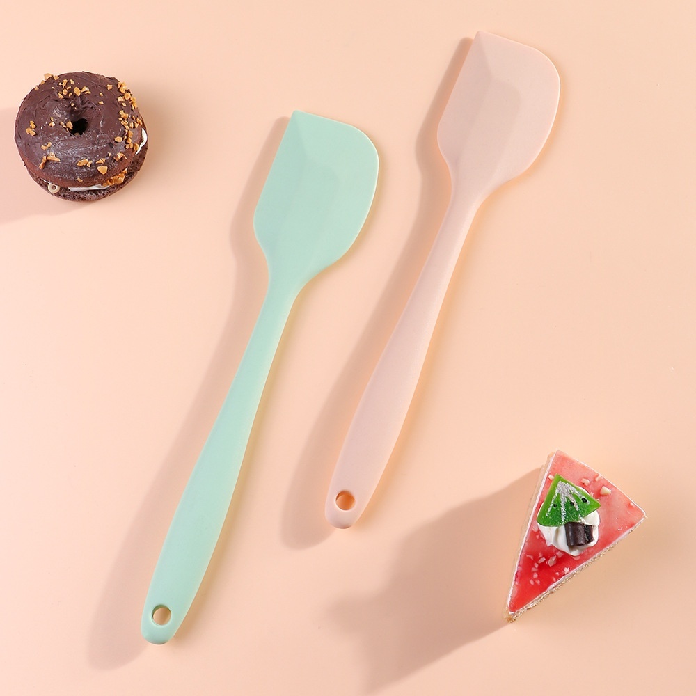 Food Grade Silicone Scraper Baking Kitchen Supplies Integrated Cream Spatula Children's Food Supplement Shovel Kitchen Tools