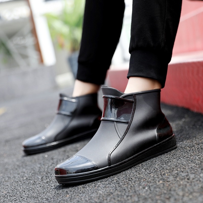 Summer Rain Boots Men's Short Tube Non-slip Waterproof Shoes Men's Rain Boots Low-top Fashion Overshoes Kitchen Fishing Rubber Shoes