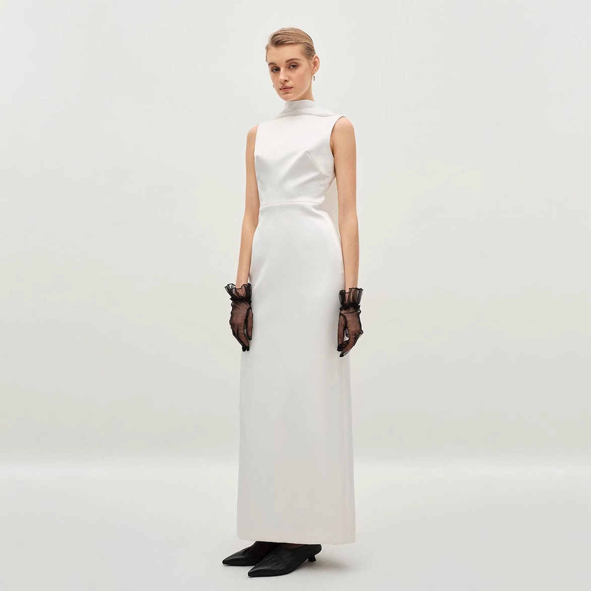 French-style Evening Gown, Elegant And Sophisticated Backless Sleeveless Fitted Dress