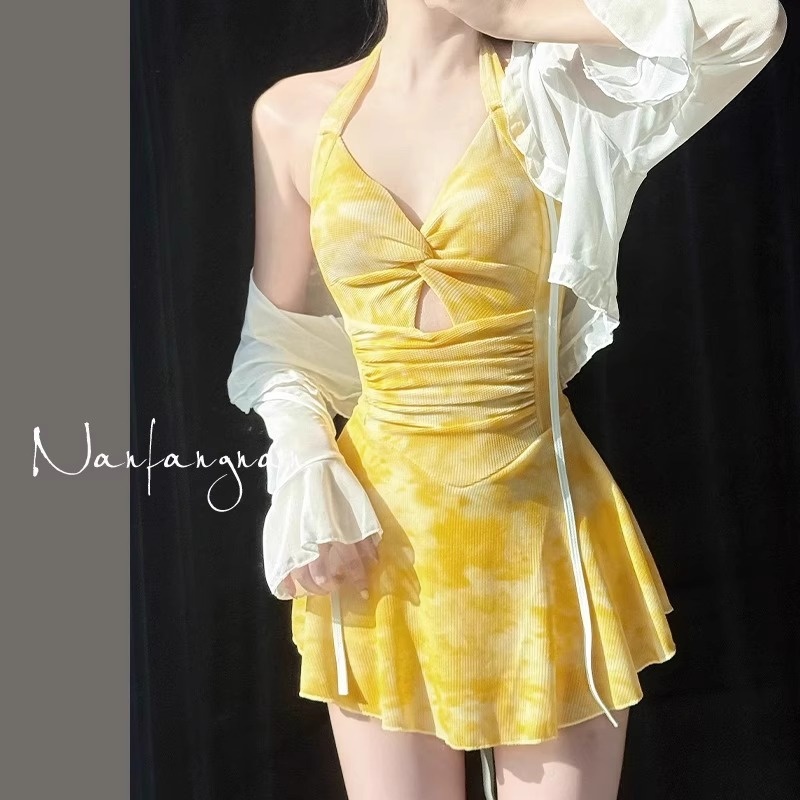 Swimsuit Women's Hot Spring Conservative Small Chest Gathered Pure Want Backless One-piece Skirt Swimsuit Women's Clothing