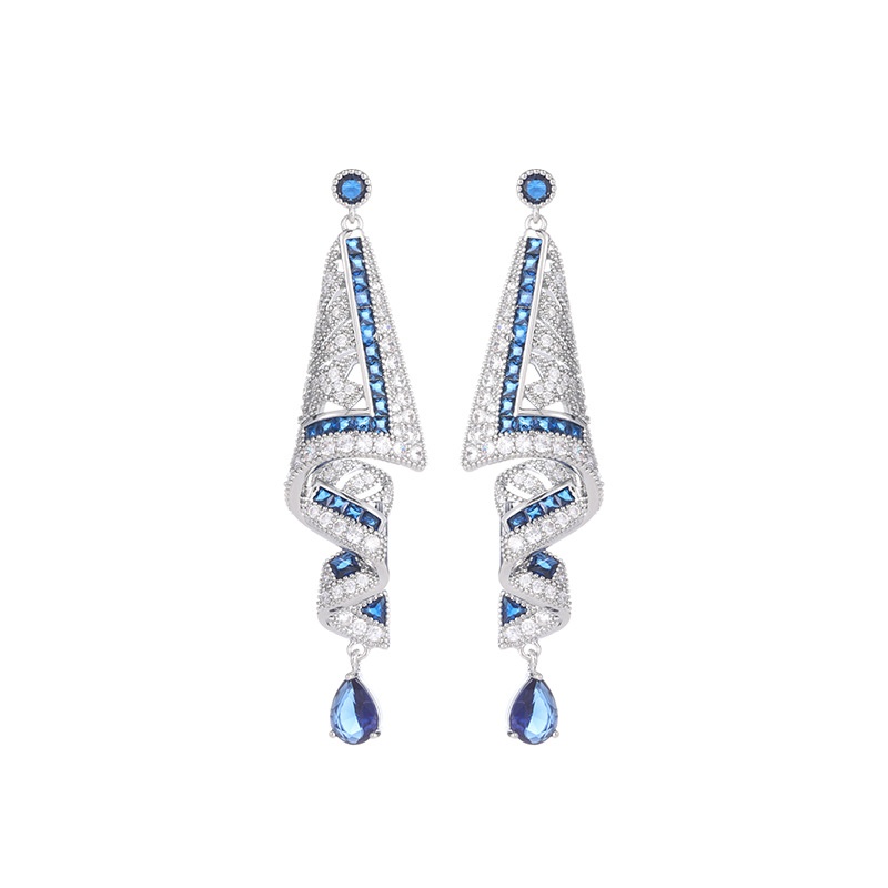 Heavy Industry High-grade Sense Earrings Niche Design Jewelry Ethnic Style Earrings S925 Silver Needle Vintage Satin Earrings