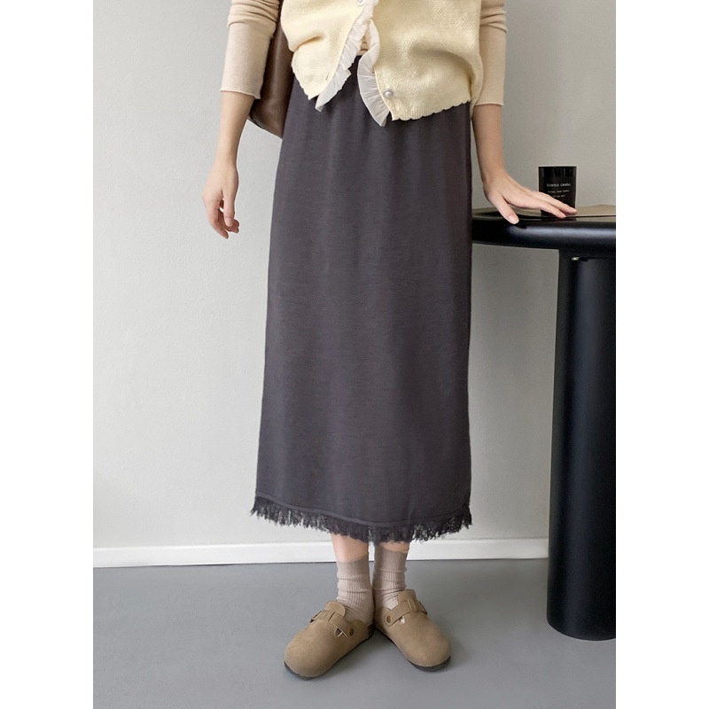 Temperament Fringed Knitted Skirt For Women In Autumn And Winter, French Retro High-waisted Versatile Mid-length A-line Slit Skirt
